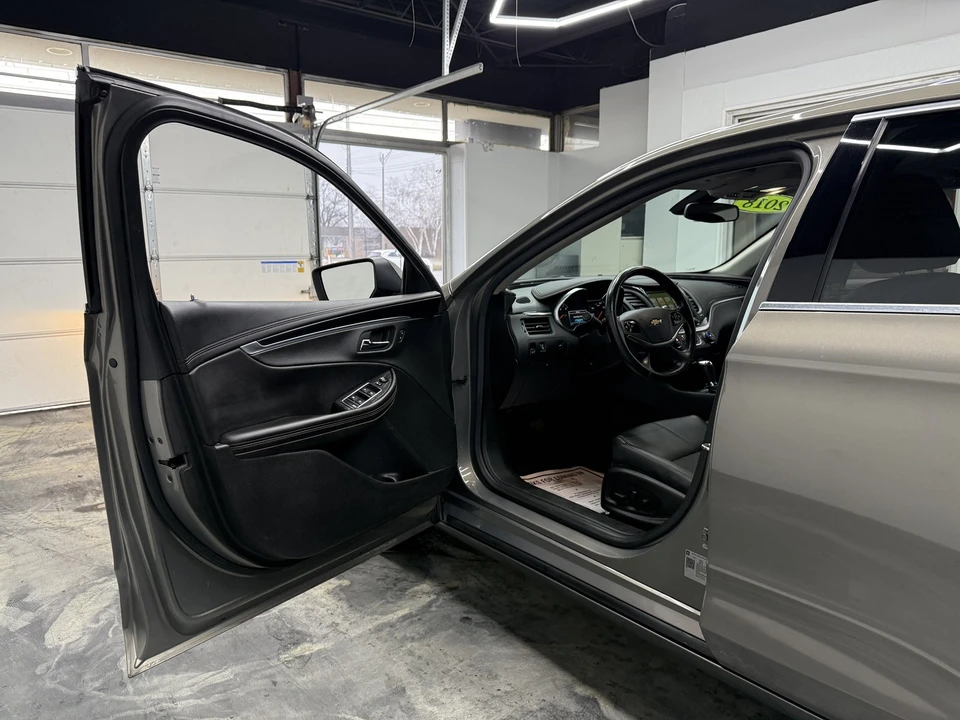 2018 Chevrolet Impala 10th Gen - Image 10 of 21