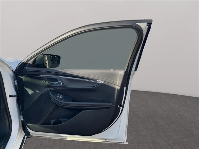 2018 Chevrolet Impala 10th Gen - Image 13 of 19