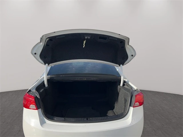 2018 Chevrolet Impala 10th Gen - Image 12 of 19