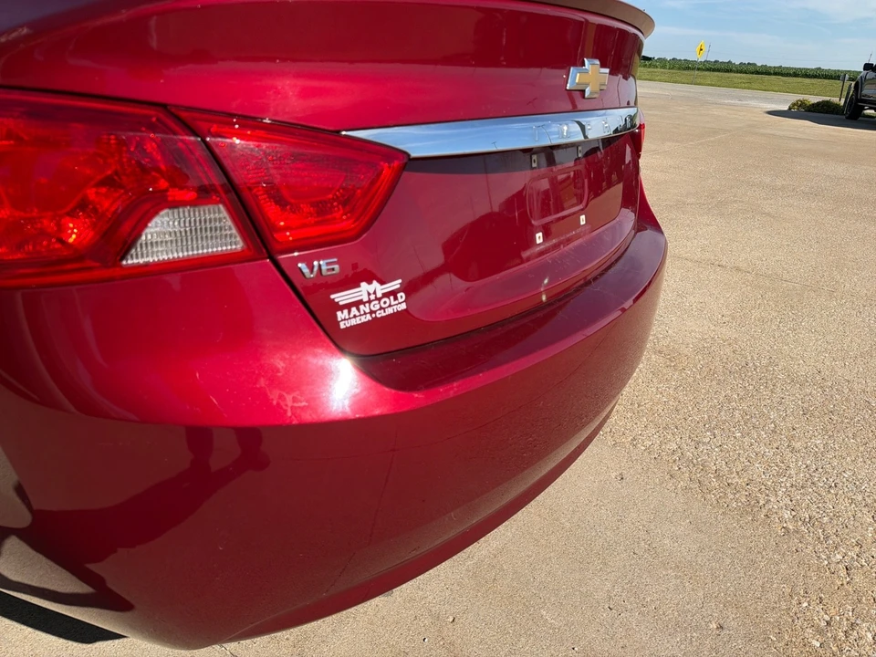 2018 Chevrolet Impala 10th Gen - Image 11 of 28