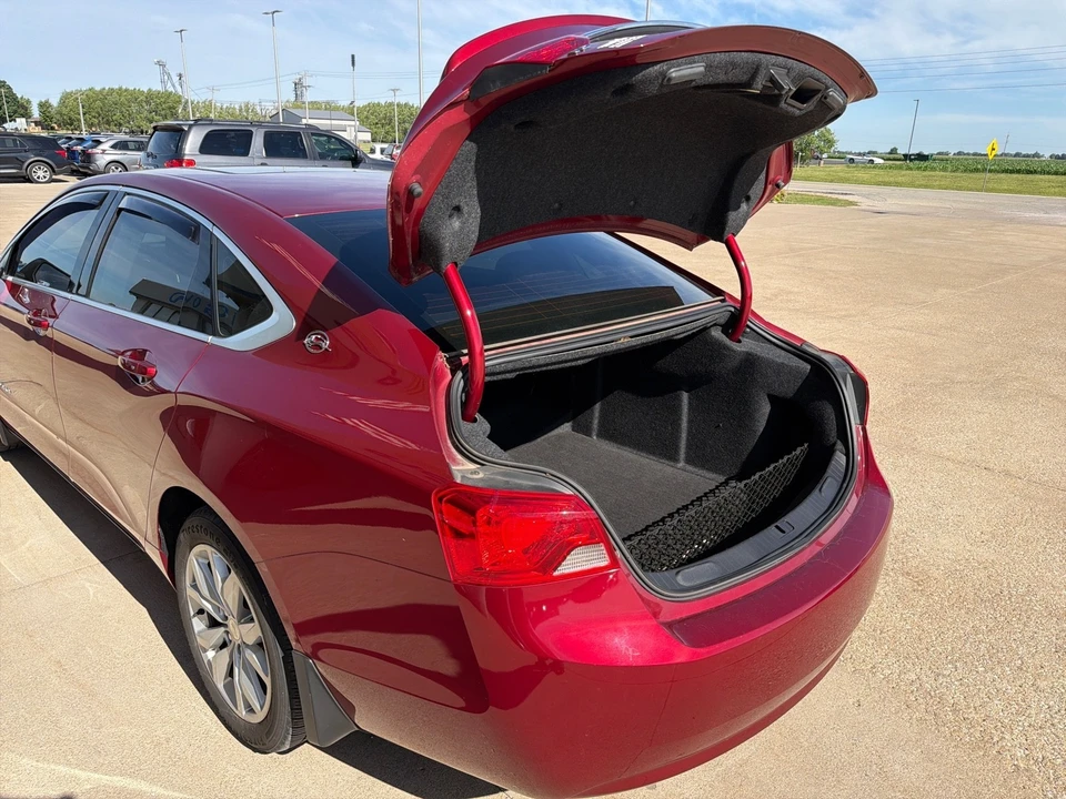 2018 Chevrolet Impala 10th Gen - Image 15 of 28