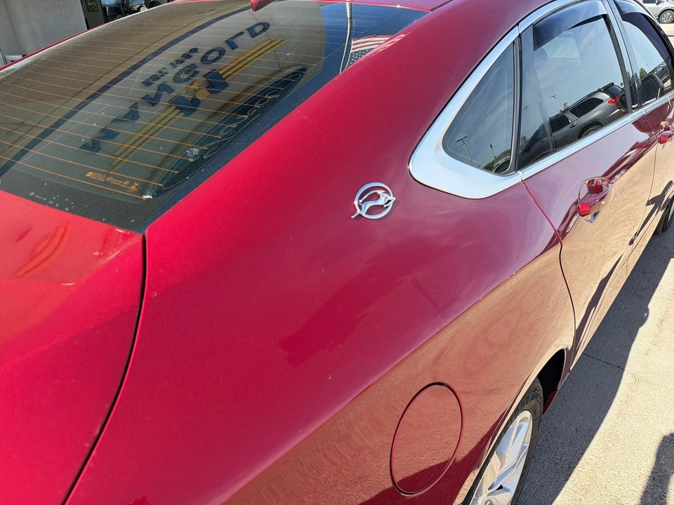 2018 Chevrolet Impala 10th Gen - Image 2 of 28