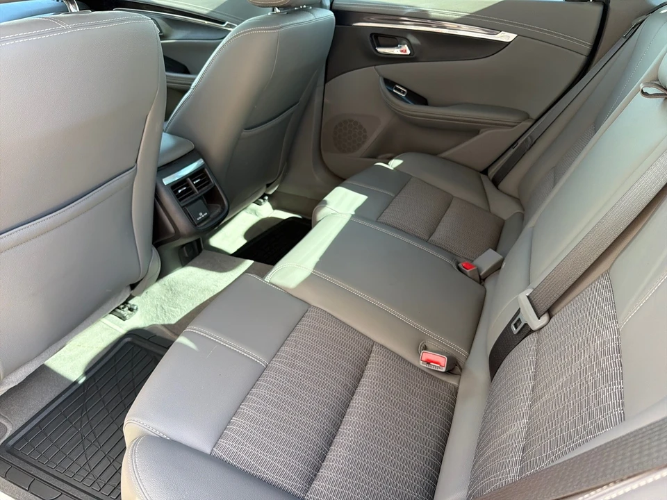 2018 Chevrolet Impala 10th Gen - Image 17 of 28