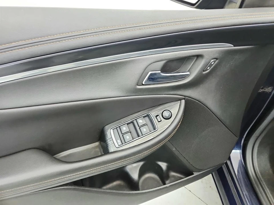 2018 Chevrolet Impala 10th Gen - Image 20 of 31