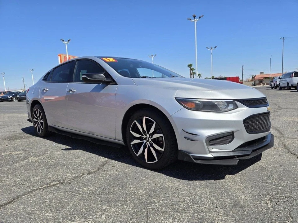2018 Chevrolet Malibu - Image 4 of 19