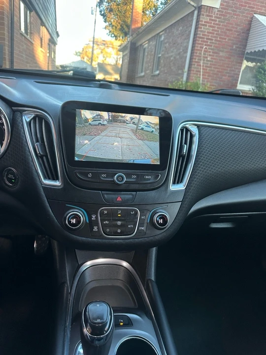 2018 Chevrolet Malibu - Image 13 of 14