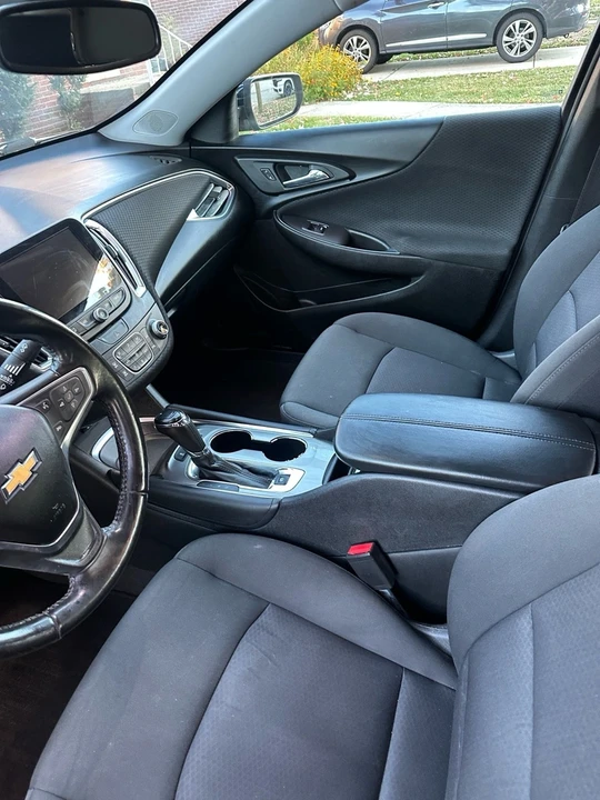 2018 Chevrolet Malibu - Image 9 of 14