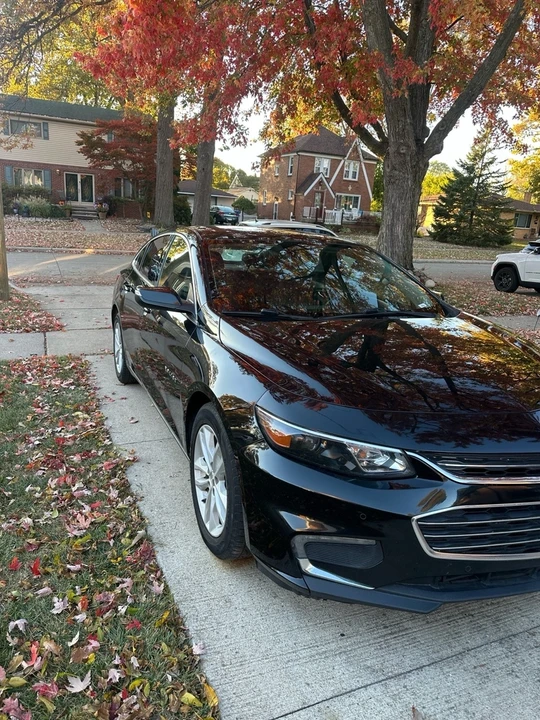 2018 Chevrolet Malibu - Image 2 of 14