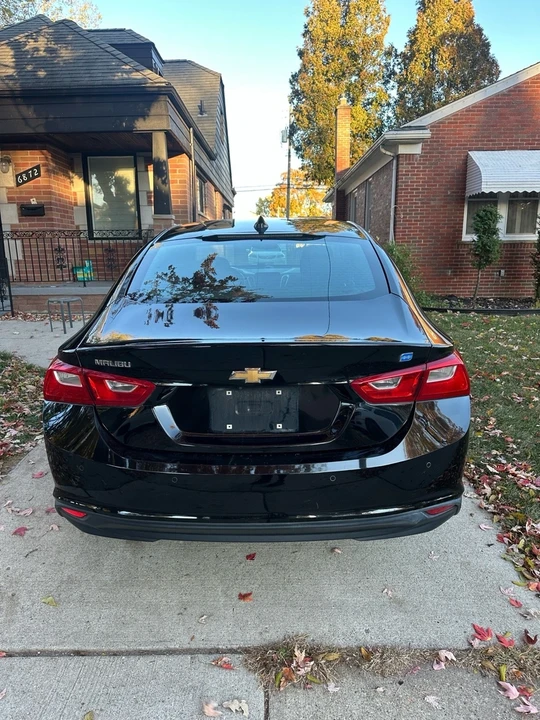2018 Chevrolet Malibu - Image 4 of 14