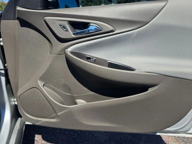 2018 Chevrolet Malibu - Image 18 of 21