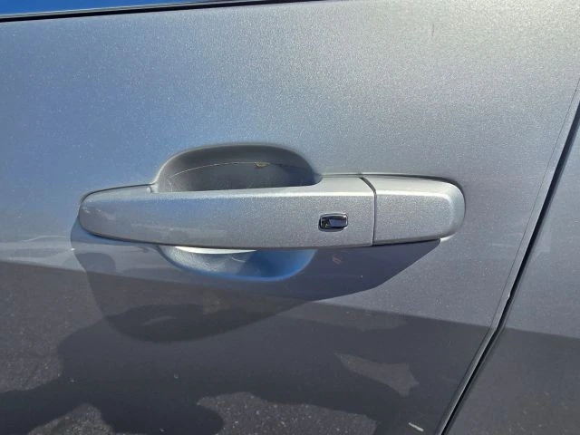 2018 Chevrolet Malibu - Image 12 of 21