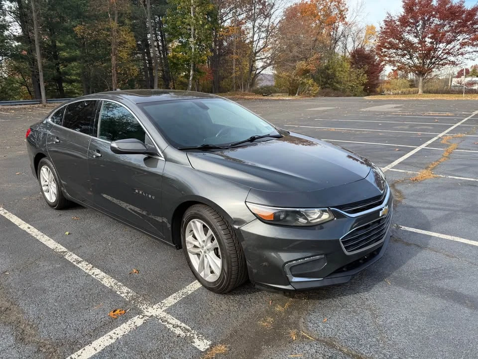 2018 Chevrolet Malibu - Image 9 of 16