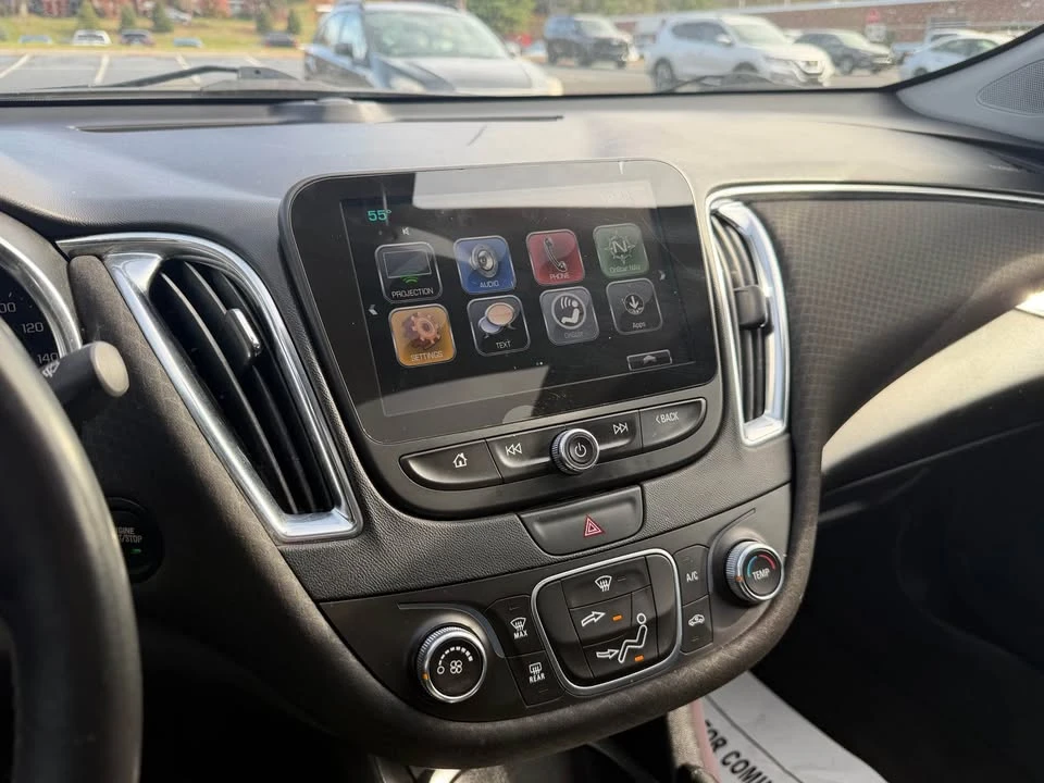 2018 Chevrolet Malibu - Image 16 of 16