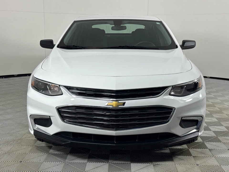 2018 Chevrolet Malibu - Image 10 of 12