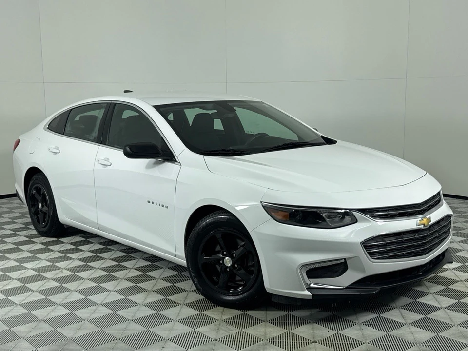 2018 Chevrolet Malibu - Image 2 of 12