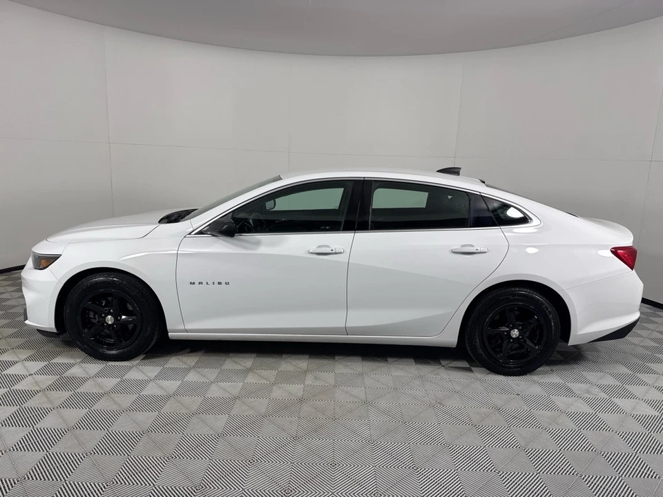 2018 Chevrolet Malibu - Image 7 of 12