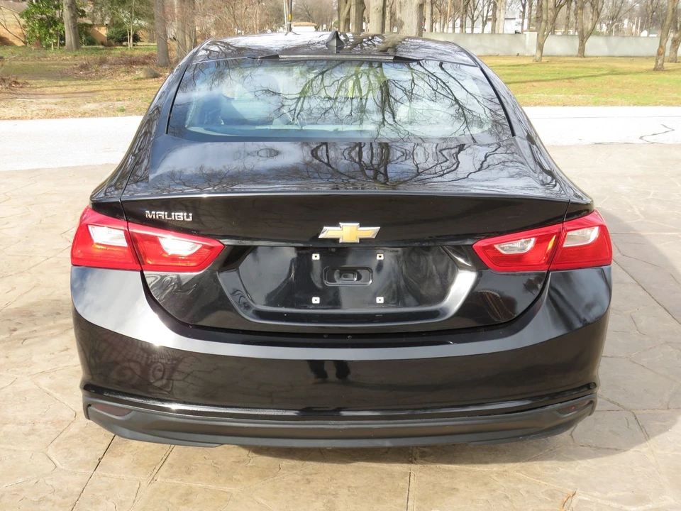 2018 Chevrolet Malibu - Image 6 of 12