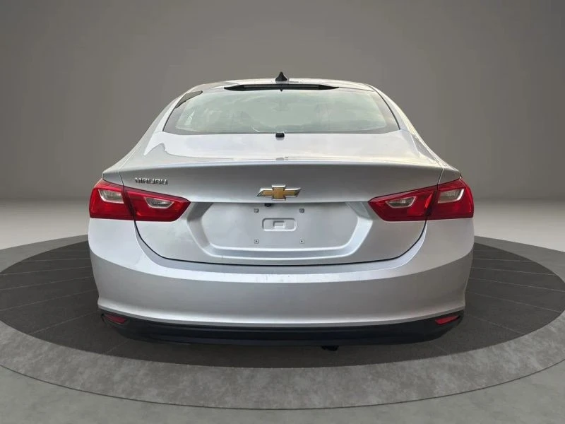 2018 Chevrolet Malibu - Image 6 of 12
