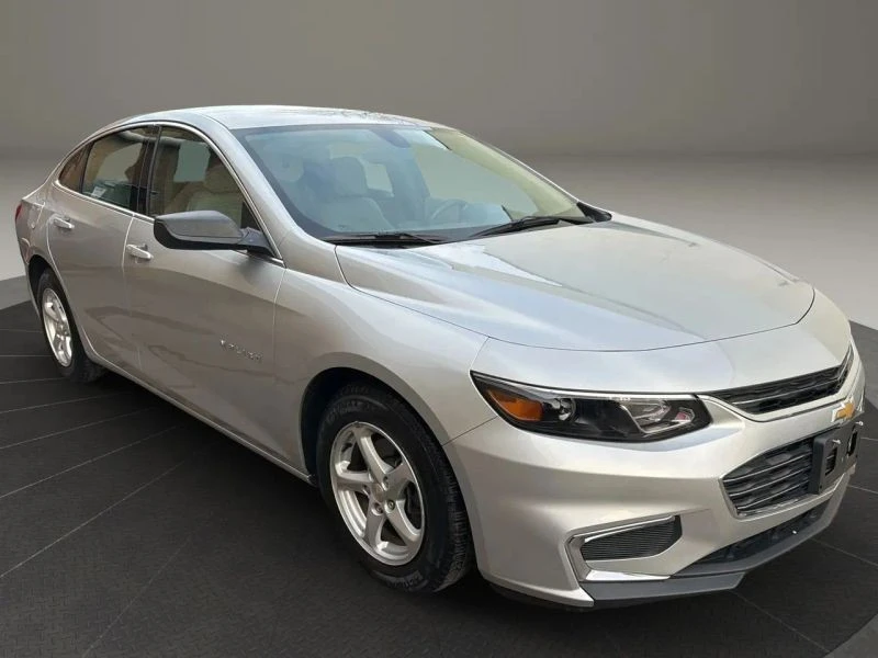 2018 Chevrolet Malibu - Image 3 of 12