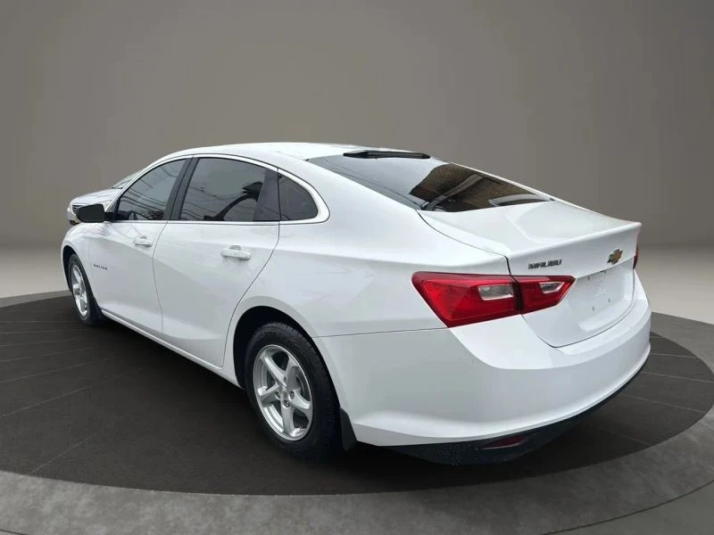 2018 Chevrolet Malibu - Image 7 of 12