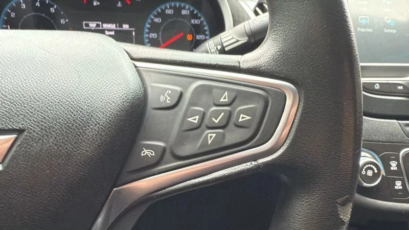 2018 Chevrolet Malibu - Image 11 of 12