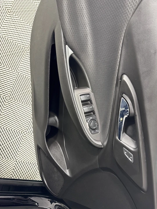 2018 Chevrolet Malibu - Image 12 of 12