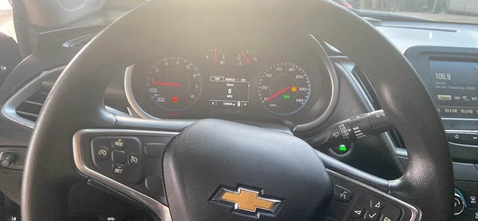 2018 Chevrolet Malibu - Image 4 of 5