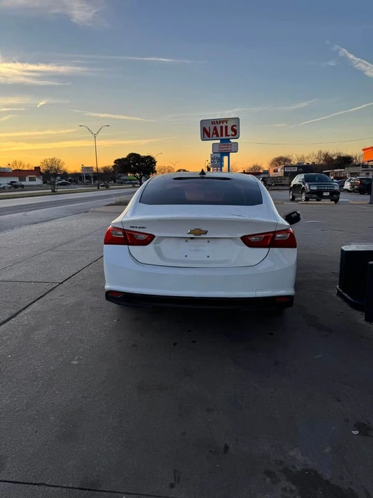 2018 Chevrolet Malibu - Image 4 of 7
