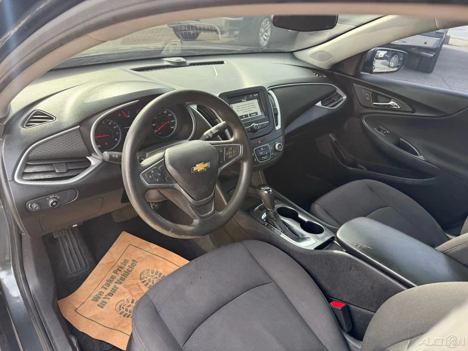 2018 Chevrolet Malibu - Image 15 of 21