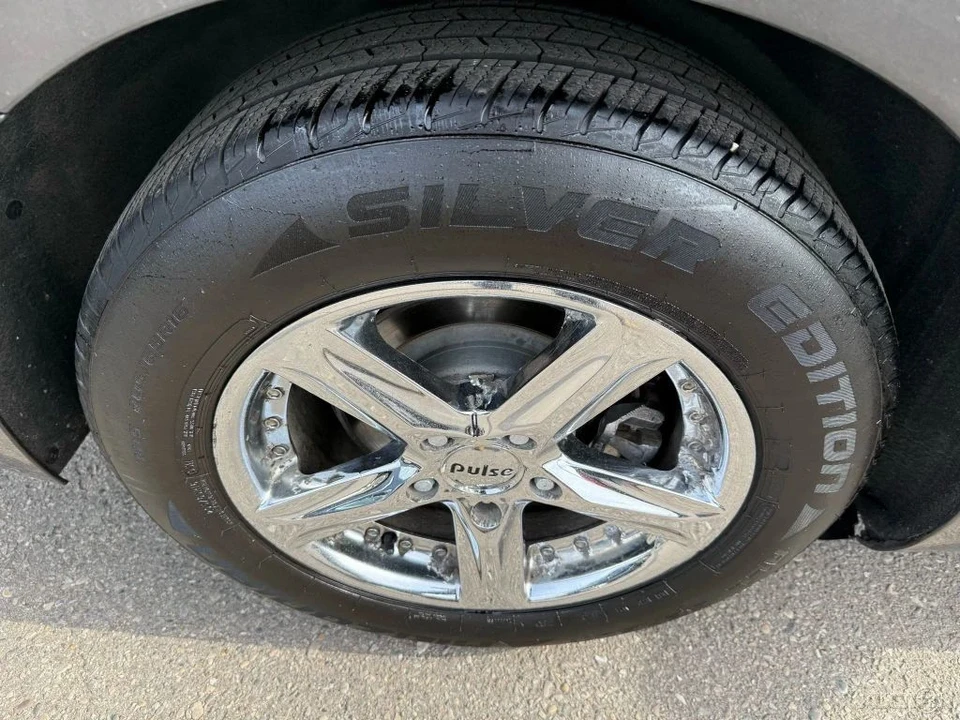 2018 Chevrolet Malibu - Image 11 of 12