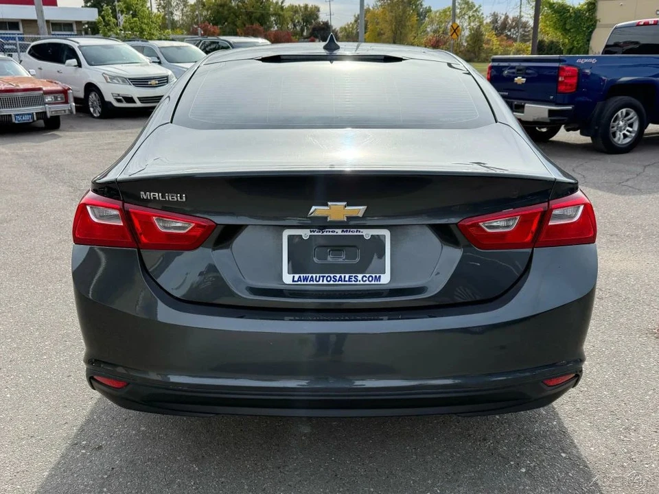 2018 Chevrolet Malibu - Image 6 of 12