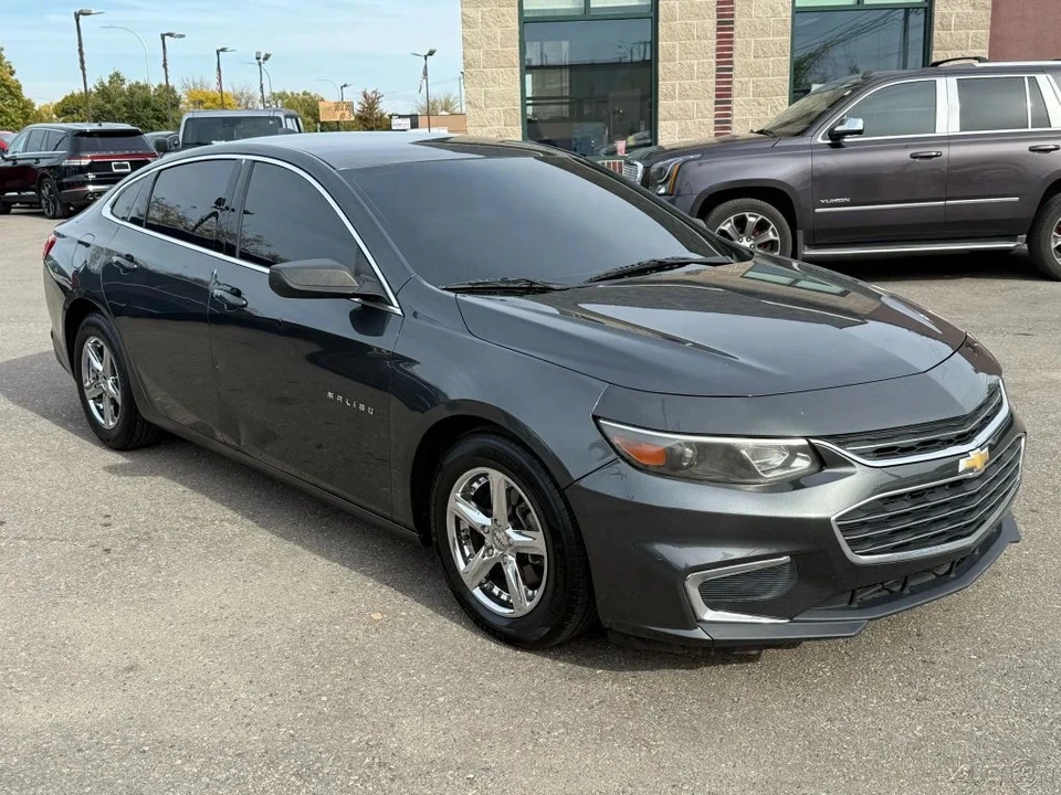 2018 Chevrolet Malibu - Image 3 of 12