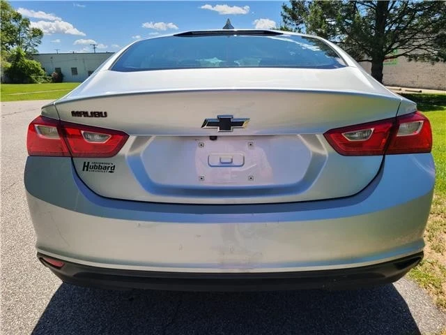 2018 Chevrolet Malibu - Image 4 of 12