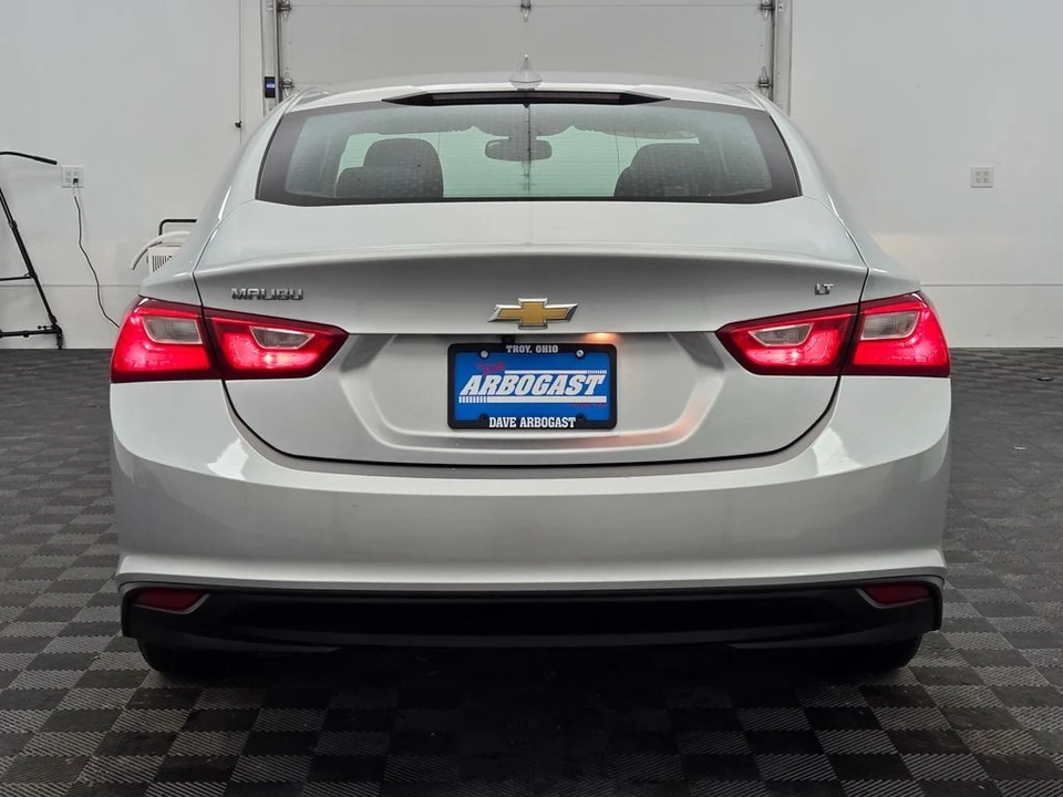 2018 Chevrolet Malibu - Image 7 of 12