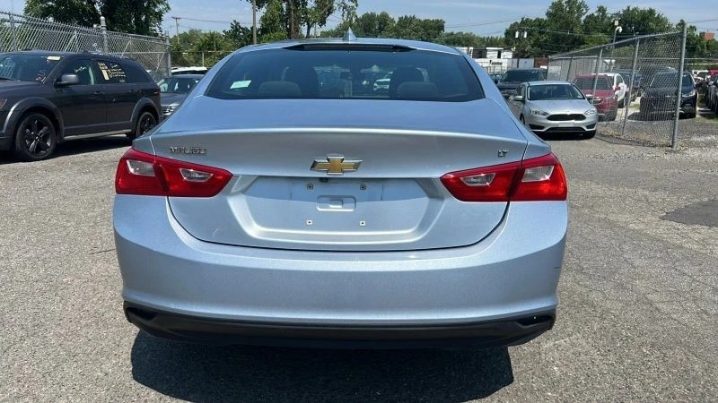 2018 Chevrolet Malibu - Image 5 of 12