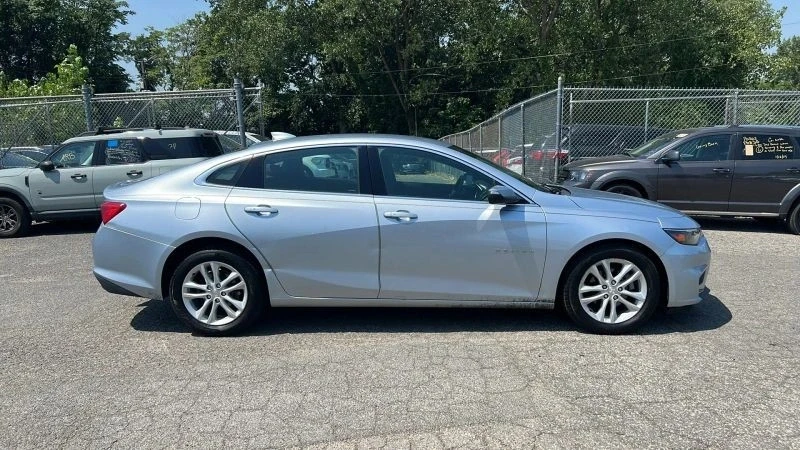 2018 Chevrolet Malibu - Image 3 of 12