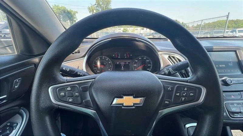2018 Chevrolet Malibu - Image 12 of 12
