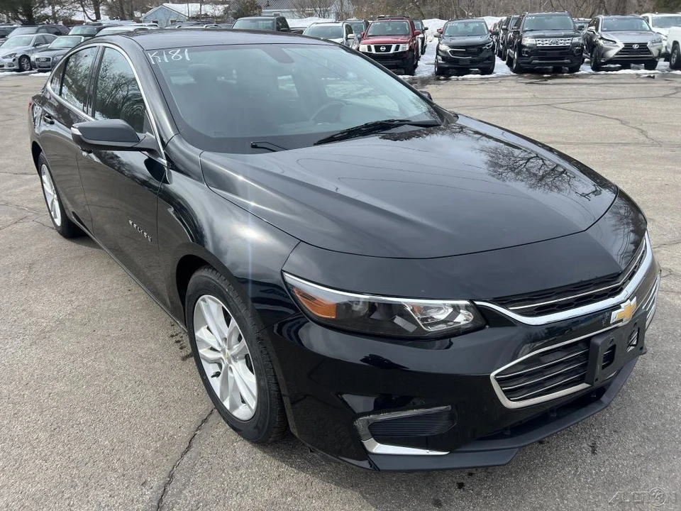 2018 Chevrolet Malibu - Image 9 of 12