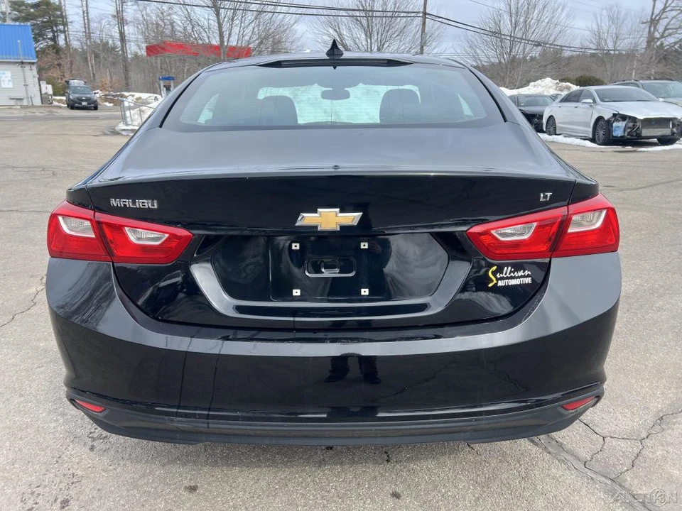 2018 Chevrolet Malibu - Image 4 of 12