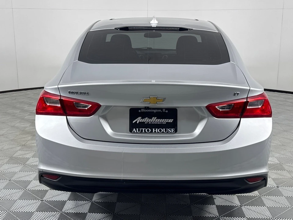 2018 Chevrolet Malibu - Image 6 of 12