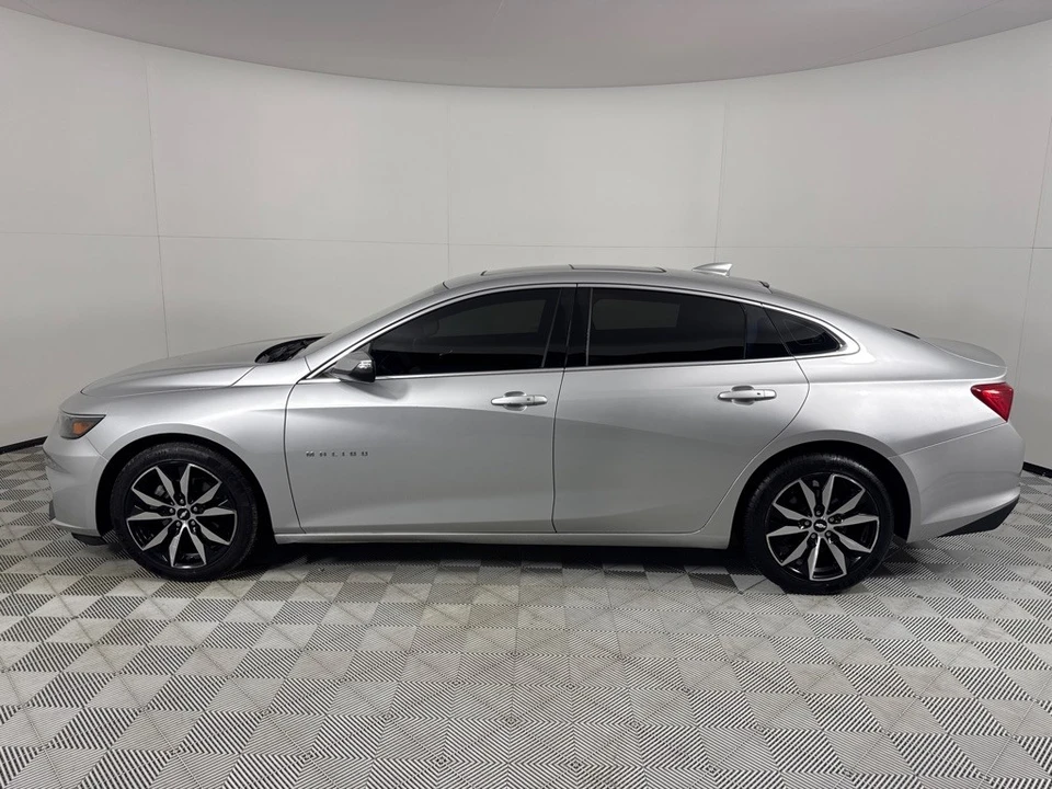 2018 Chevrolet Malibu - Image 9 of 12