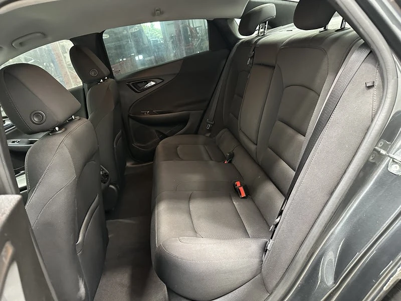 2018 Chevrolet Malibu - Image 12 of 21