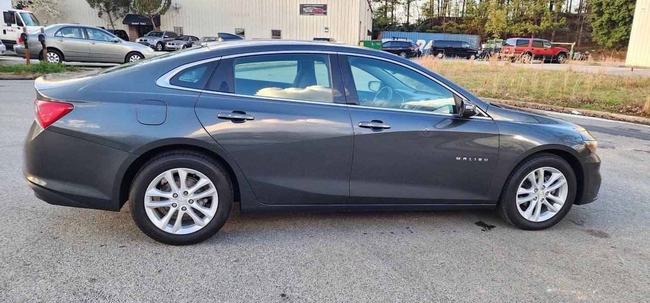 2018 Chevrolet Malibu - Image 5 of 16