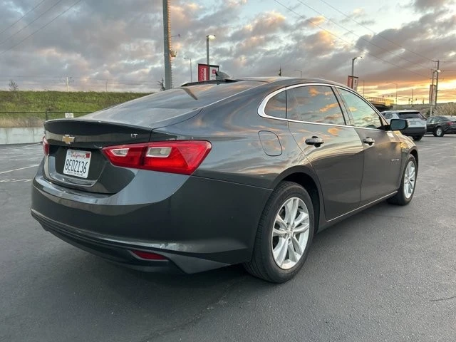 2018 Chevrolet Malibu - Image 4 of 10