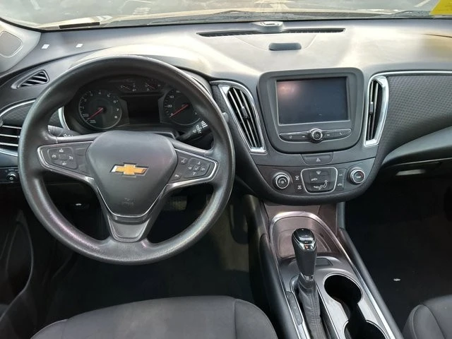 2018 Chevrolet Malibu - Image 6 of 10