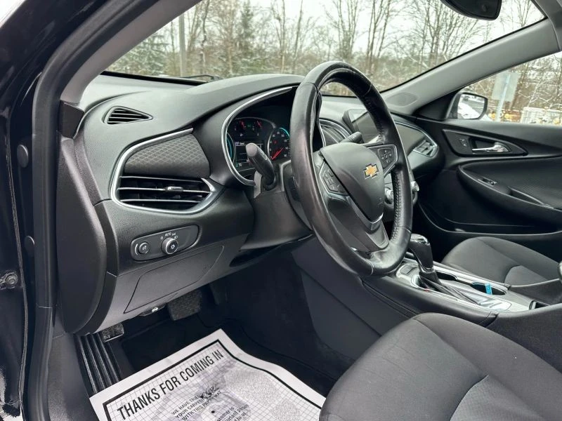2018 Chevrolet Malibu - Image 10 of 12