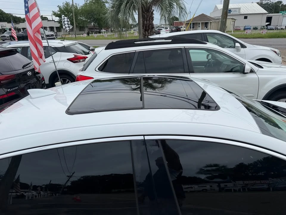 2018 Chevrolet Malibu - Image 5 of 12