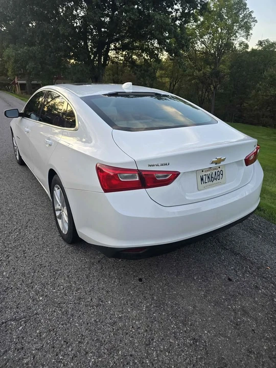 2018 Chevrolet Malibu - Image 3 of 6