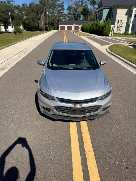 2018 Chevrolet Malibu - Image 9 of 13