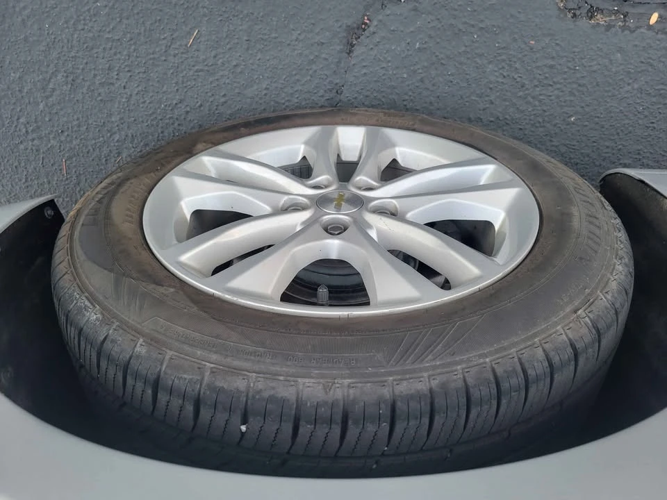 2018 Chevrolet Malibu - Image 11 of 11